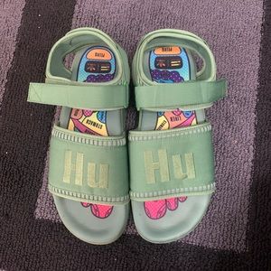 adidas Pharrell Williams Human Race Adilette